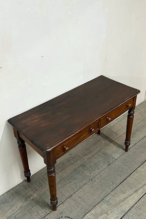 Mahogany 2 drawer table