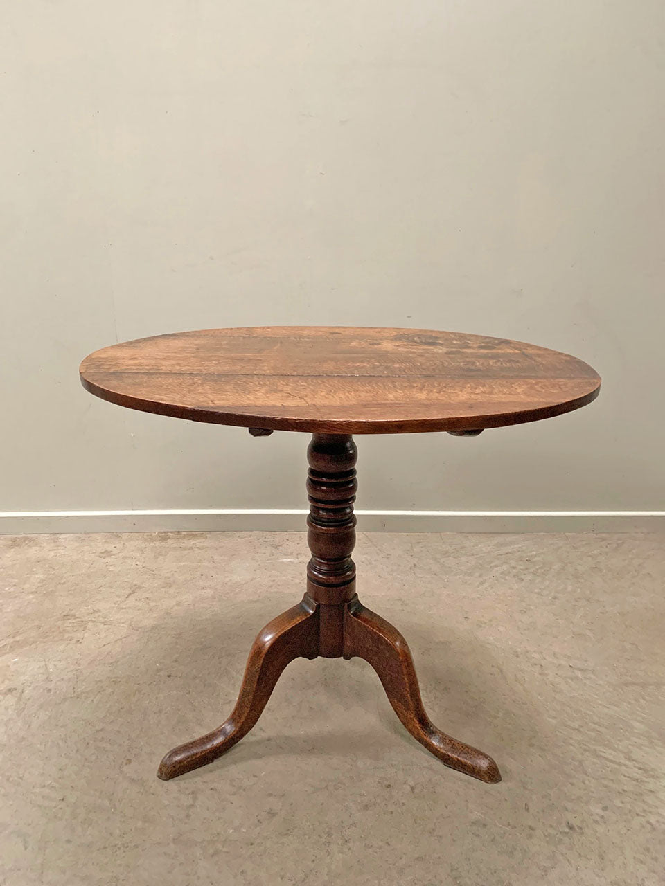 Oak tilt top table