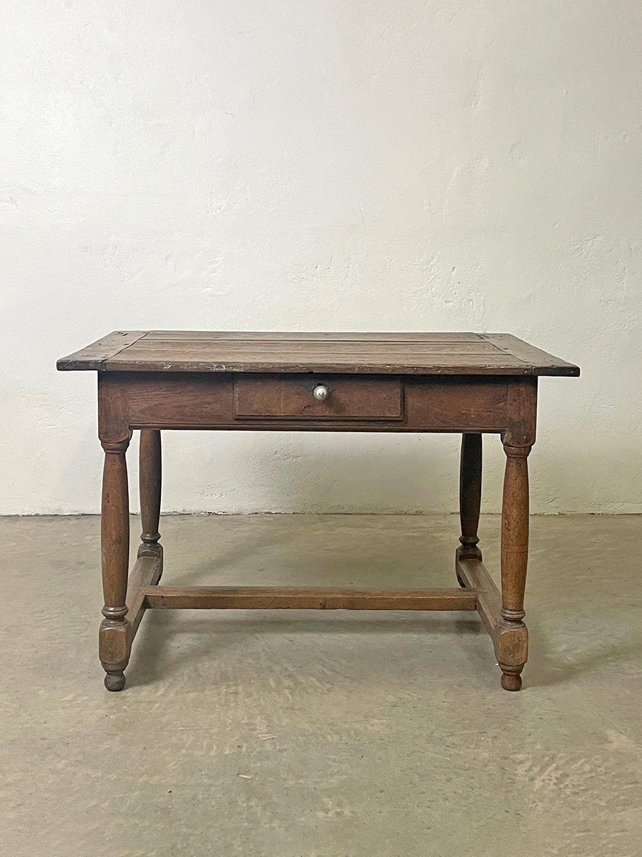 Single drawer table or desk