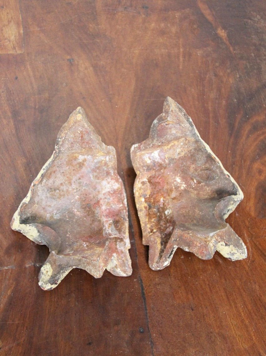 Bronze fountain head