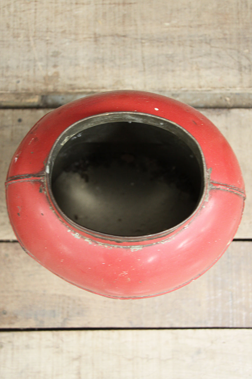 Tea containers
