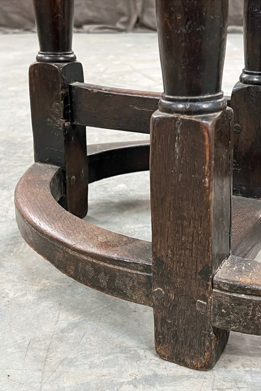 Oak tavern table