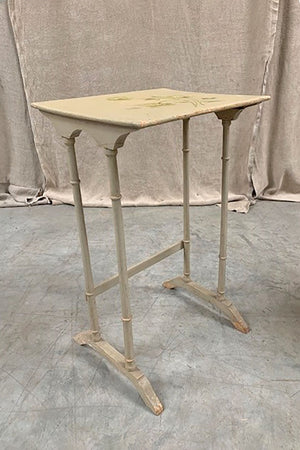 Set of 2 former nesting tables