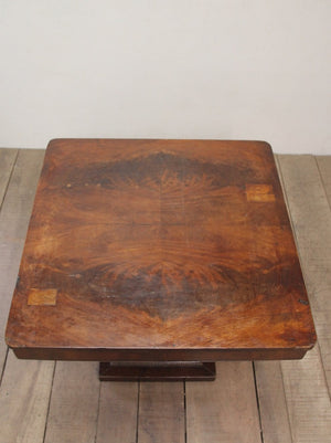 Square pedestal table